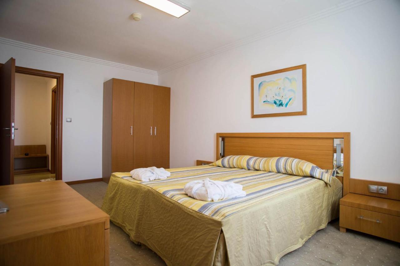 Emerald Beach Resort & Spa Ravda Room photo